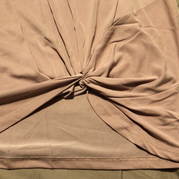 Woman’s silky shirt - Sz S - Picture 2 of 5